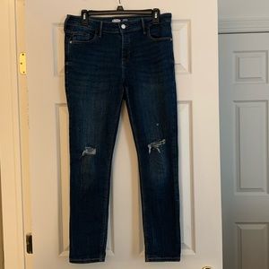 Old Navy Rockstar Super Skinny Mid-rise Jeans